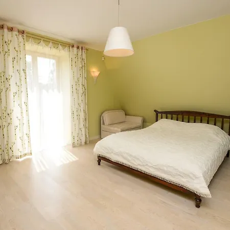 Villa Ponto *